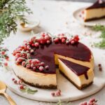 Delicious christmas cheesecake.